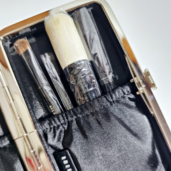 Bobbi Brown old Hollywood collection Mini Brush set new - Picture 2 of 4